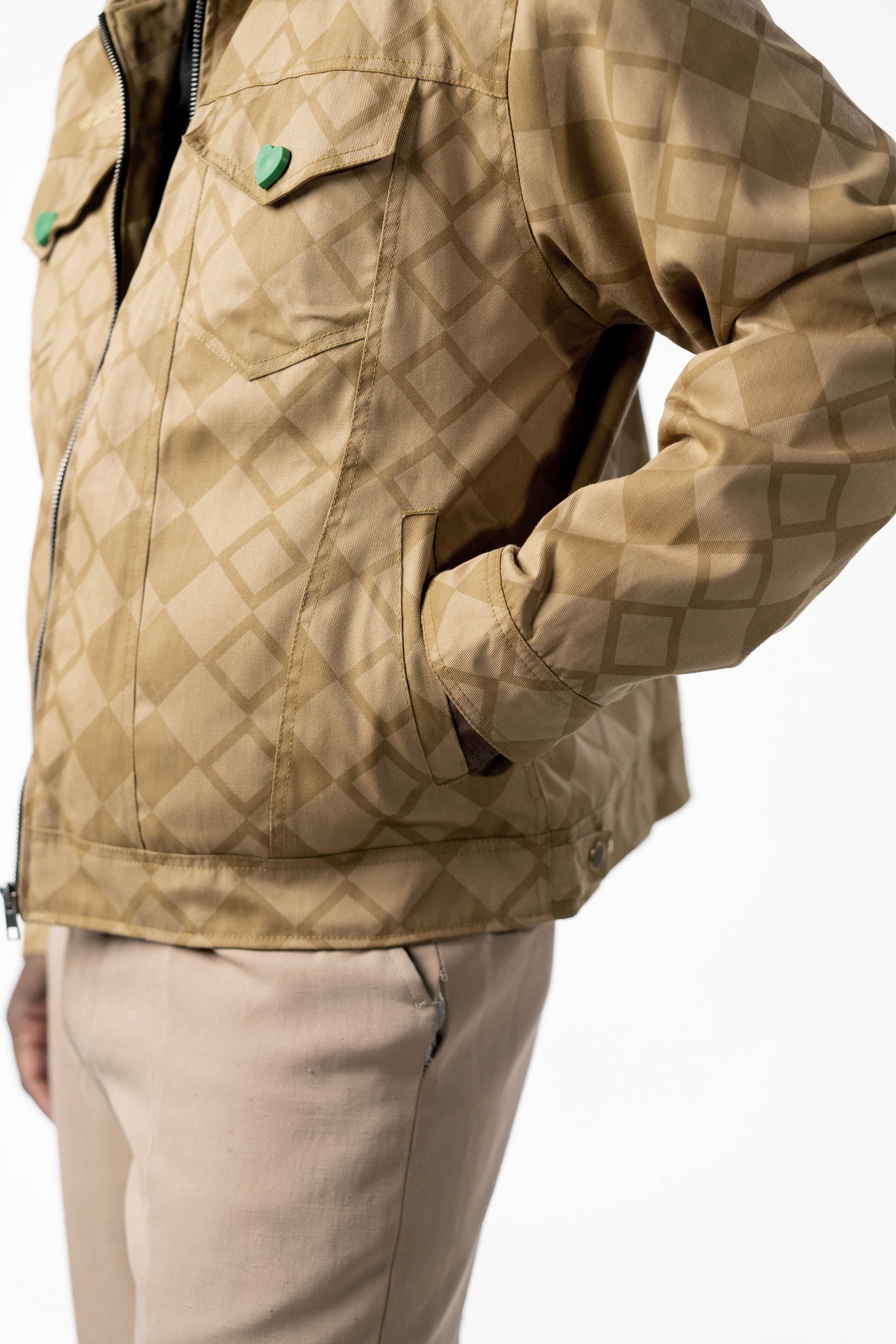 Side angle highlighting the front hand pockets and sleeve pattern on the male model.