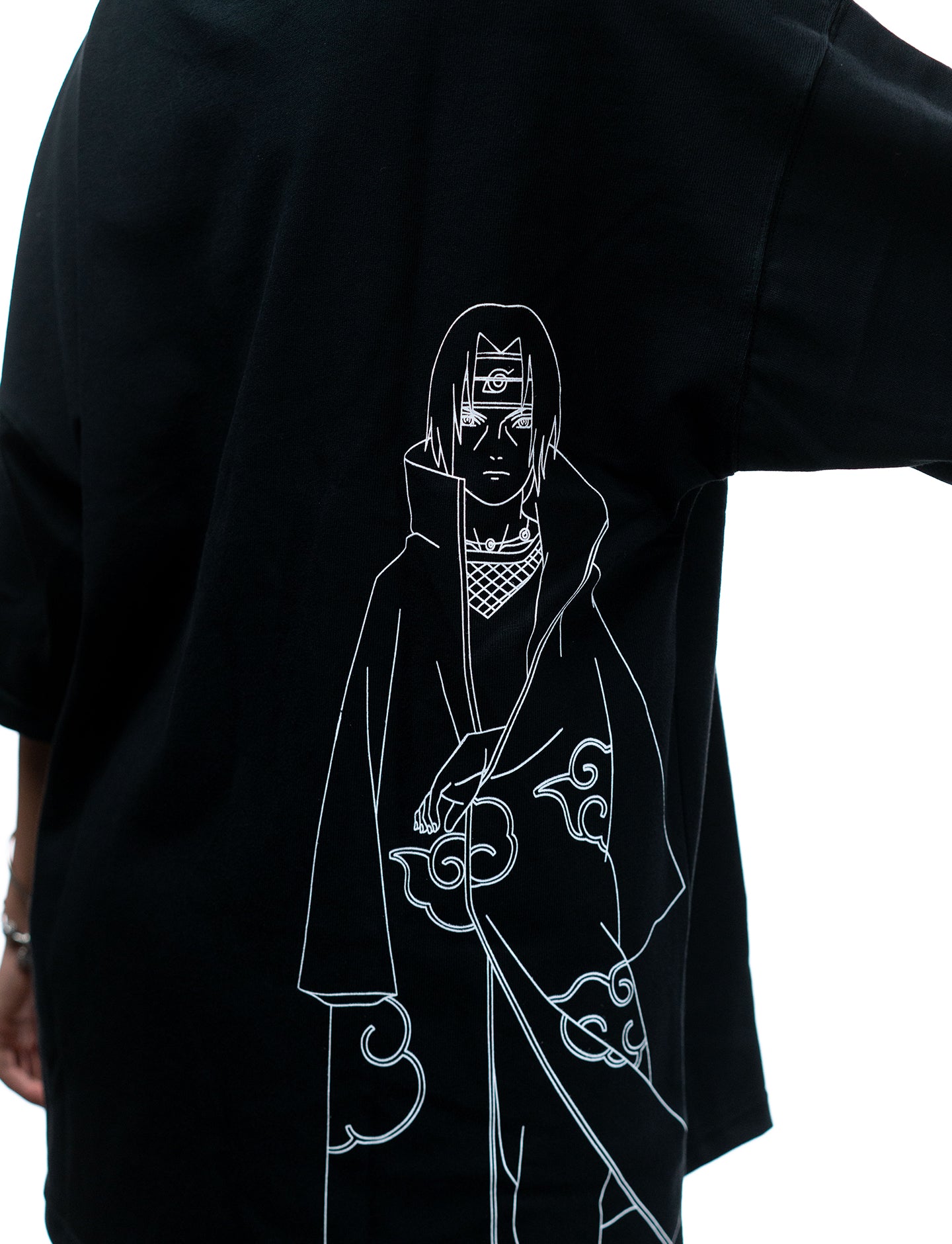 Naruto Shippuden Itachi Uchiha line art shirt back line art detail