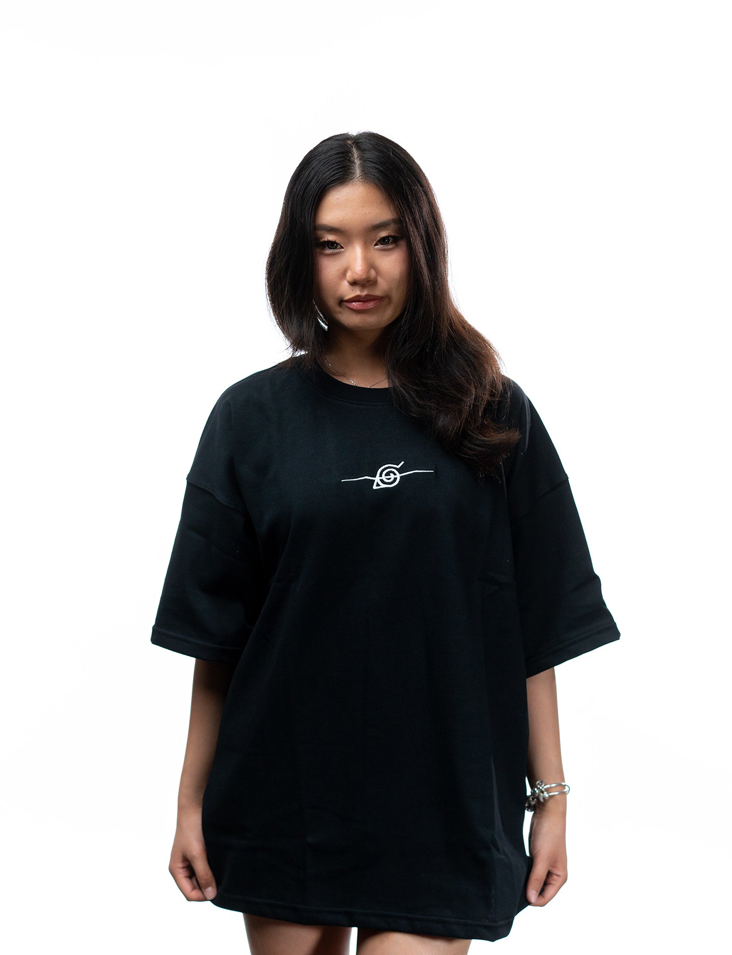 Naruto Shippuden Itachi Uchiha line art shirt front full view