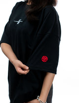 Naruto Shippuden Itachi Uchiha line art shirt sleeve logo detail