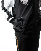 Wind Breaker shishitoren black bomber jacket model front three quarter view