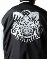 Wind Breaker shishitoren black bomber jacket white back emblem model close up